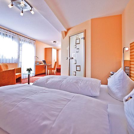 Danner'S Hotel Loewen Marschalkenzimmern Экстерьер фото